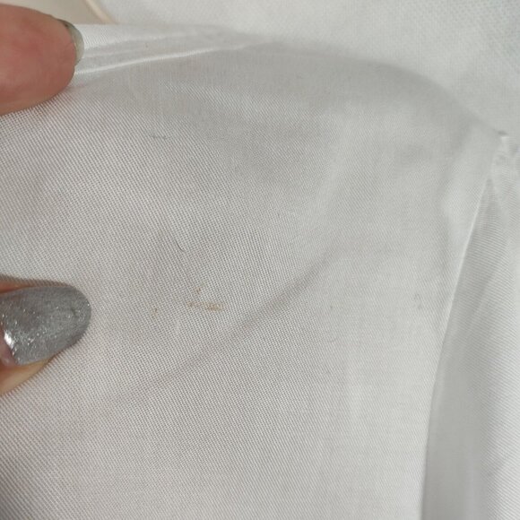 Crown and Ivy White Tunic Top Women Size M V-neck Bell Sleeve NEW FLAW - Picture 8 of 8